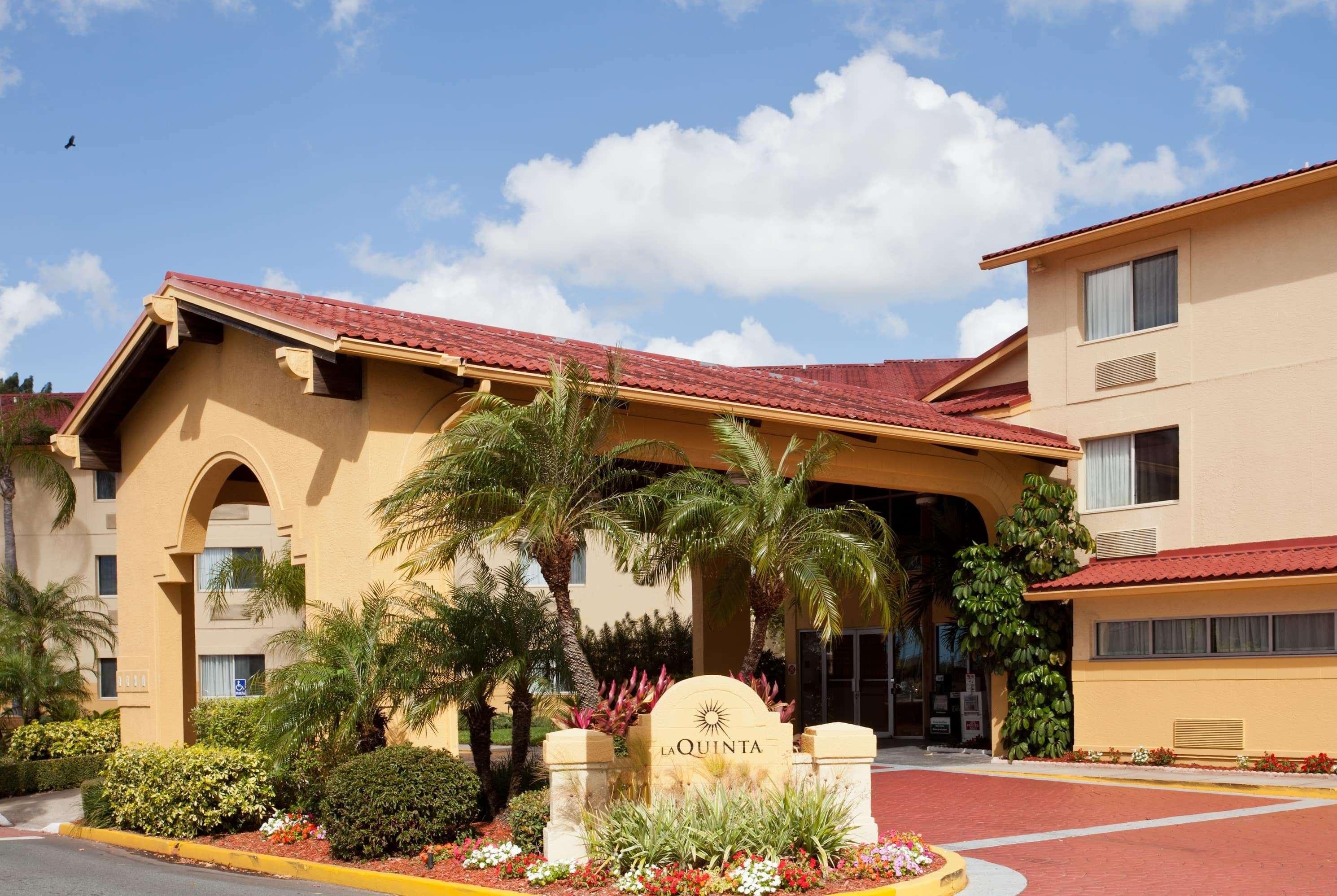 Hotel La Quinta By Wyndham St. Pete-Clearwater Airport Esterno foto